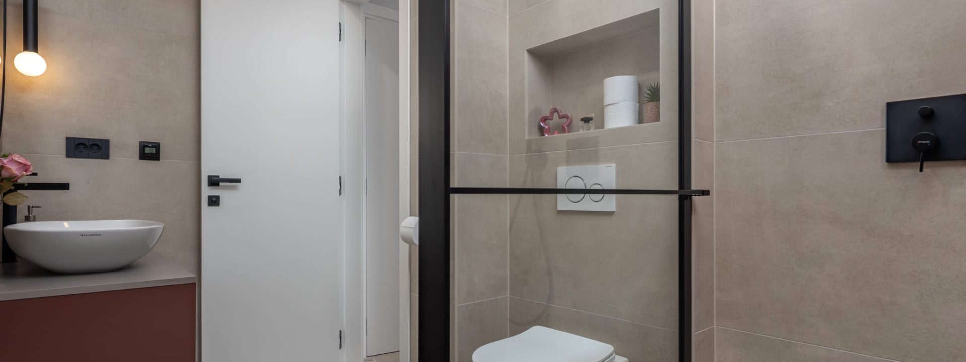 28ddb93c-5107-4925-9a35-8cc4203d5a77